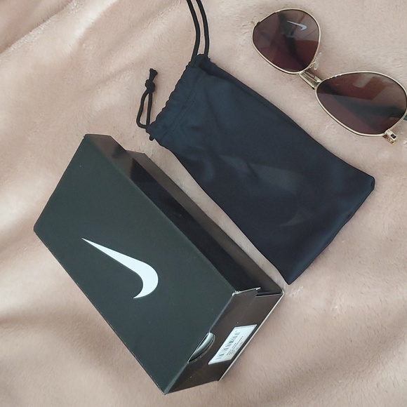 Nike Ascendant Aviator Sunglasses - Picture 8 of 9